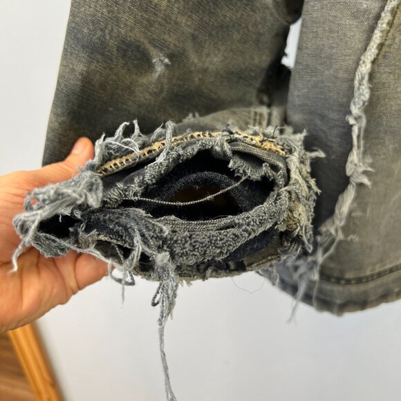 Carhartt Mens FR Traditional Jacket Size M Distressed Thrashed Wrecked Faded - Picture 3 of 16